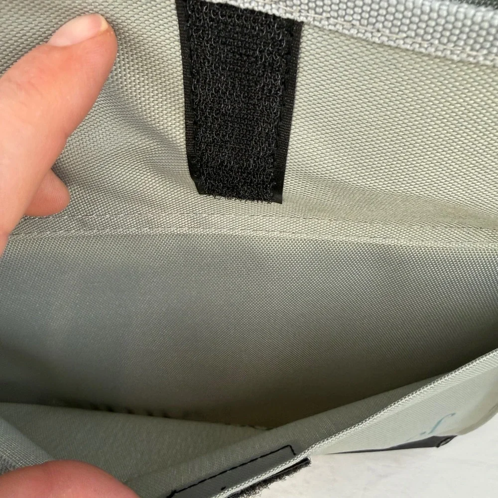 Coleman Pampered Chef Consultant Rolling Soft‎ Cooler Grey Insulated Wheels